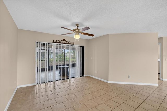 1201 SANDALWOOD DRIVE, Plant City, FL 33563