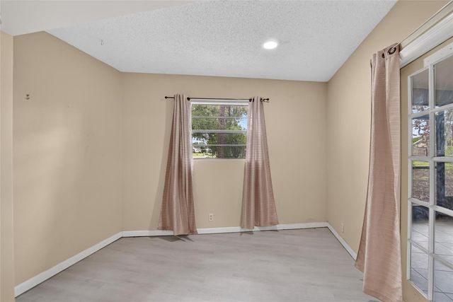 1201 SANDALWOOD DRIVE, Plant City, FL 33563