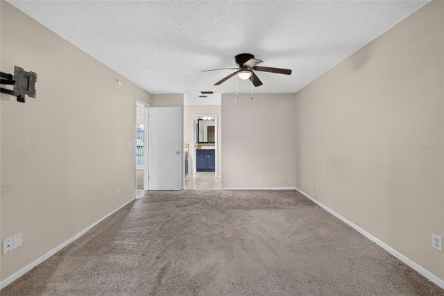 1201 SANDALWOOD DRIVE, Plant City, FL 33563
