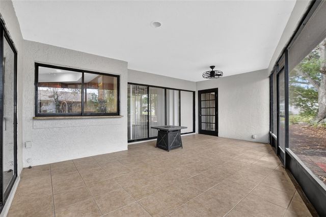 1201 SANDALWOOD DRIVE, Plant City, FL 33563