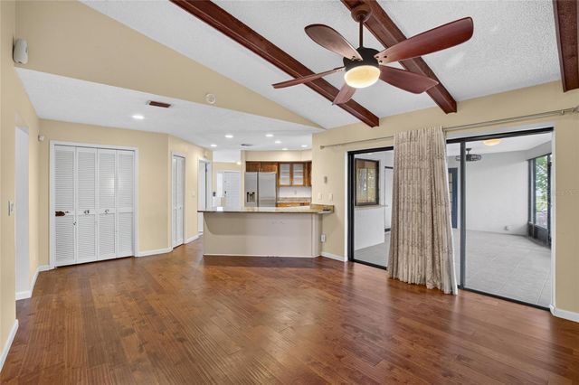1201 SANDALWOOD DRIVE, Plant City, FL 33563