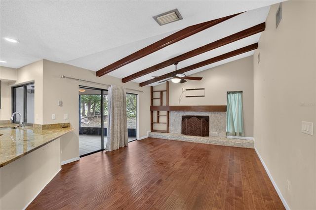 1201 SANDALWOOD DRIVE, Plant City, FL 33563