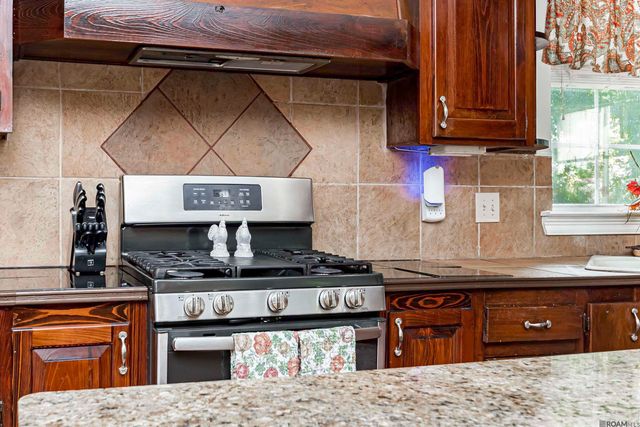 35133 Cane Market Rd, Denham Springs, LA 70706