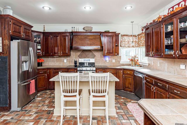 35133 Cane Market Rd, Denham Springs, LA 70706