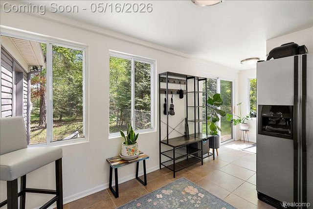 28455 Wellington Street, Farmington Hills, MI 48334