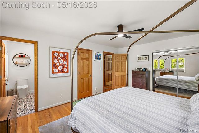 28455 Wellington Street, Farmington Hills, MI 48334