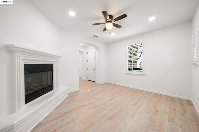 2229 Maidenhair Way, San Ramon, CA 94582