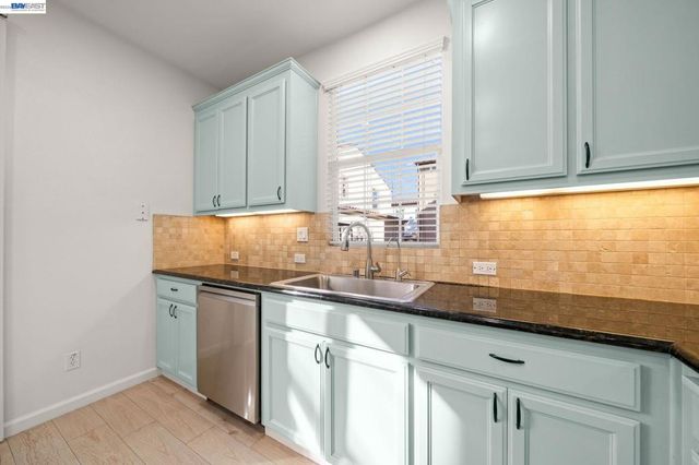 2229 Maidenhair Way, San Ramon, CA 94582