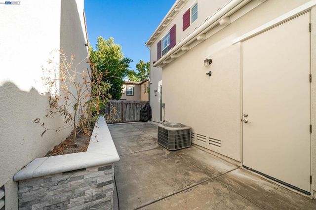 2229 Maidenhair Way, San Ramon, CA 94582