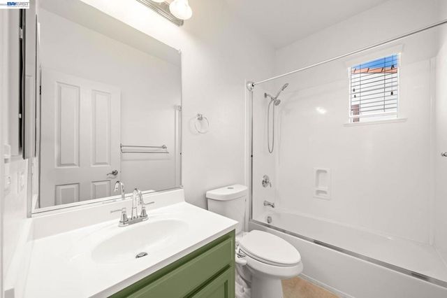 2229 Maidenhair Way, San Ramon, CA 94582