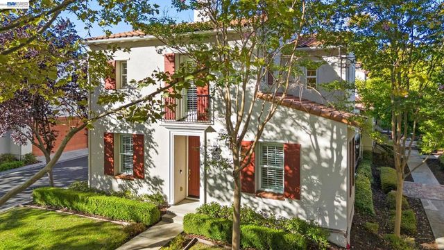 2229 Maidenhair Way, San Ramon, CA 94582