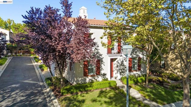 2229 Maidenhair Way, San Ramon, CA 94582