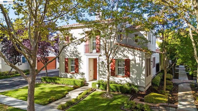 2229 Maidenhair Way, San Ramon, CA 94582
