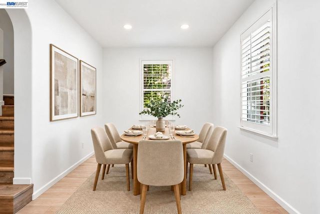 2229 Maidenhair Way, San Ramon, CA 94582