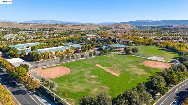 2229 Maidenhair Way, San Ramon, CA 94582