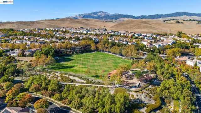 2229 Maidenhair Way, San Ramon, CA 94582