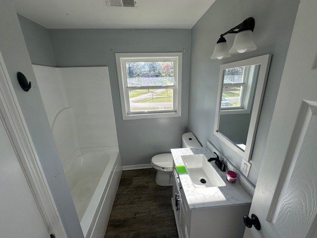 2711 Suncrest Drive, Dalton, GA 30720
