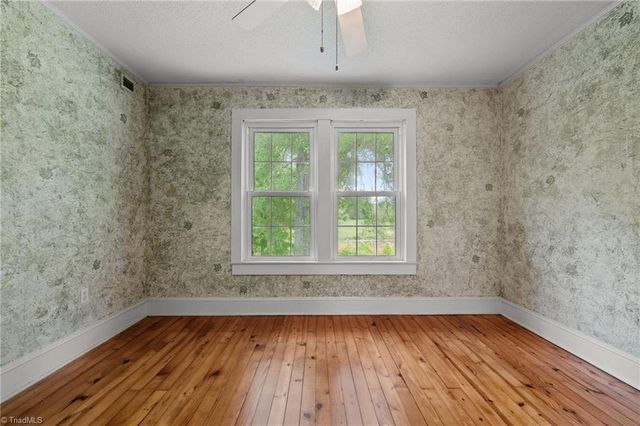 8718 Moody Road, Liberty, NC 27298