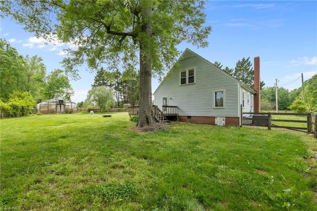 8718 Moody Road, Liberty, NC 27298