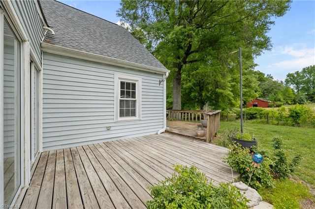 8718 Moody Road, Liberty, NC 27298