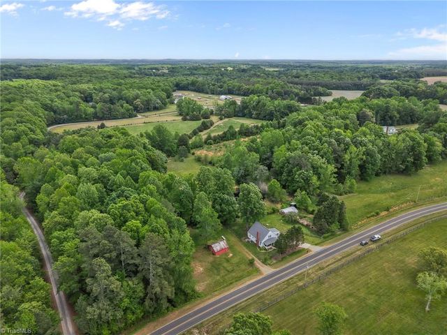 8718 Moody Road, Liberty, NC 27298