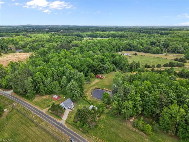 8718 Moody Road, Liberty, NC 27298