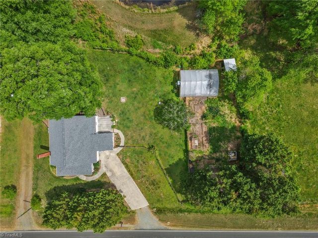 8718 Moody Road, Liberty, NC 27298
