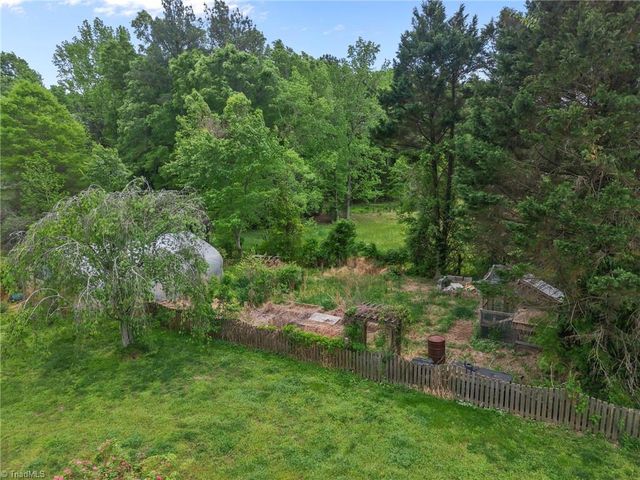 8718 Moody Road, Liberty, NC 27298