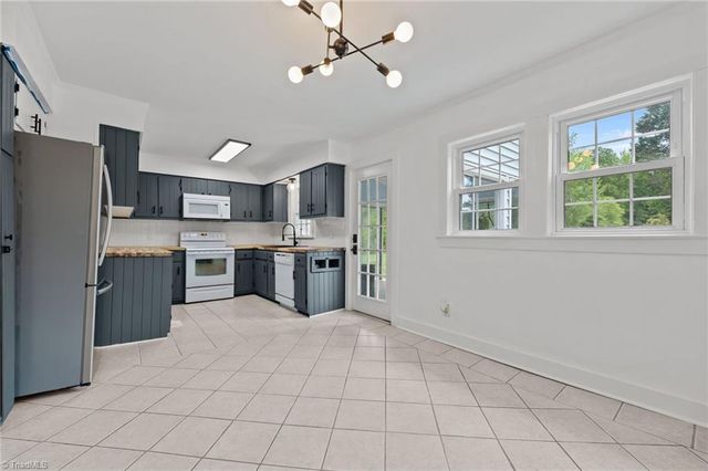 8718 Moody Road, Liberty, NC 27298