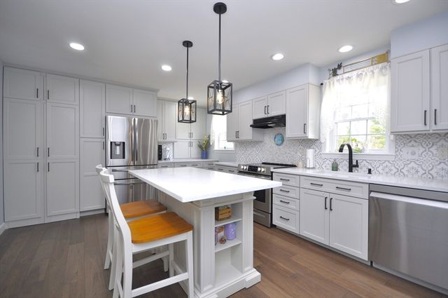 15 Beech St 15, East Bridgewater, MA 02333