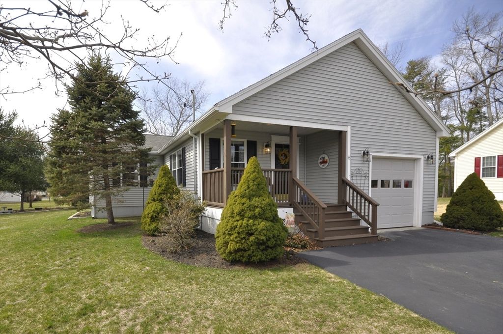 15 Beech St 15, East Bridgewater, MA 02333