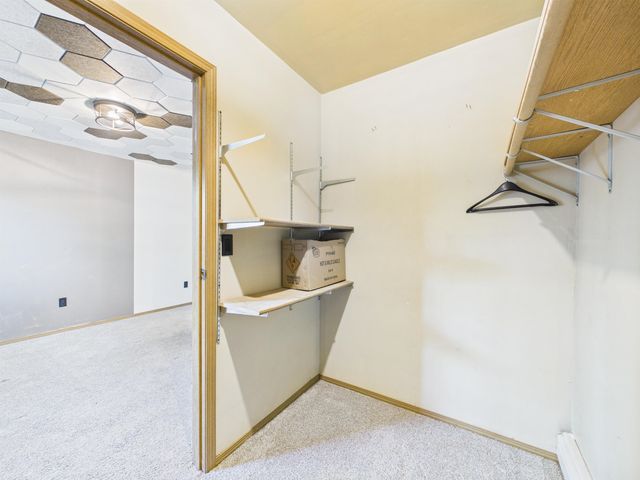 3911 KENSINGTON AVENUE, North Pole, AK 99705
