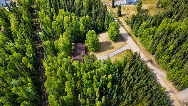 3911 KENSINGTON AVENUE, North Pole, AK 99705