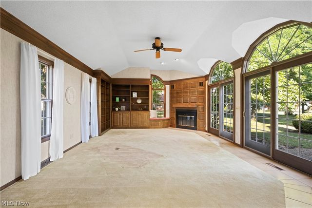 1822 Donna Drive, Westlake, OH 44145