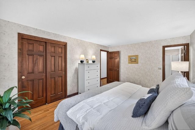 39 Lakewood Drive, Harwich, MA 02645