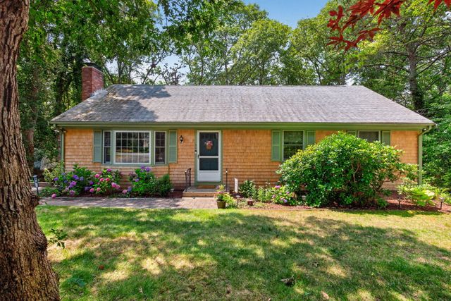 39 Lakewood Drive, Harwich, MA 02645