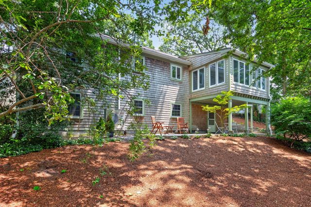 39 Lakewood Drive, Harwich, MA 02645