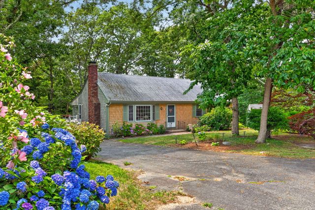 39 Lakewood Drive, Harwich, MA 02645