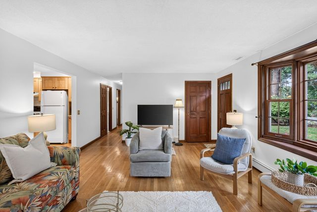 39 Lakewood Drive, Harwich, MA 02645