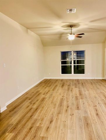 808 Fallbrook DR, Temple, TX 76502