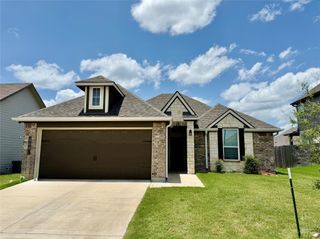 808 Fallbrook DR, Temple, TX 76502