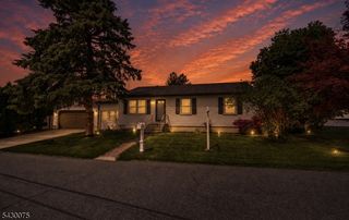 355 Kent St, Phillipsburg Town, NJ 08865