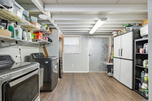 111 Grandview Place, Alamo Heights, TX 78209