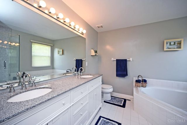 1200 Lismore, Union Twp, OH 45103