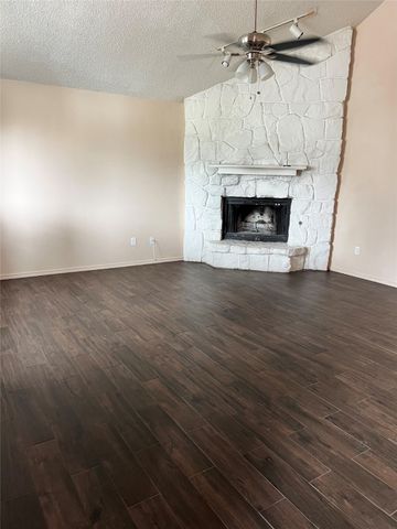 1429 Keisa Lane, Irving, TX 75060
