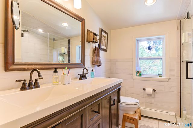94 Mathews Street, Stamford, CT 06902