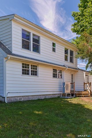 94 Mathews Street, Stamford, CT 06902