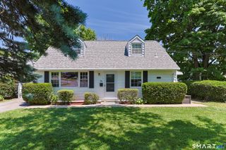 94 Mathews Street, Stamford, CT 06902