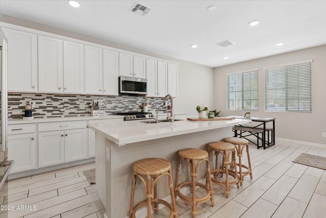 9310 E SEQUENCE Avenue, Mesa, AZ 85212