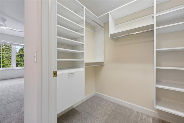 610 Robert York Avenue 202, Deerfield, IL 60015